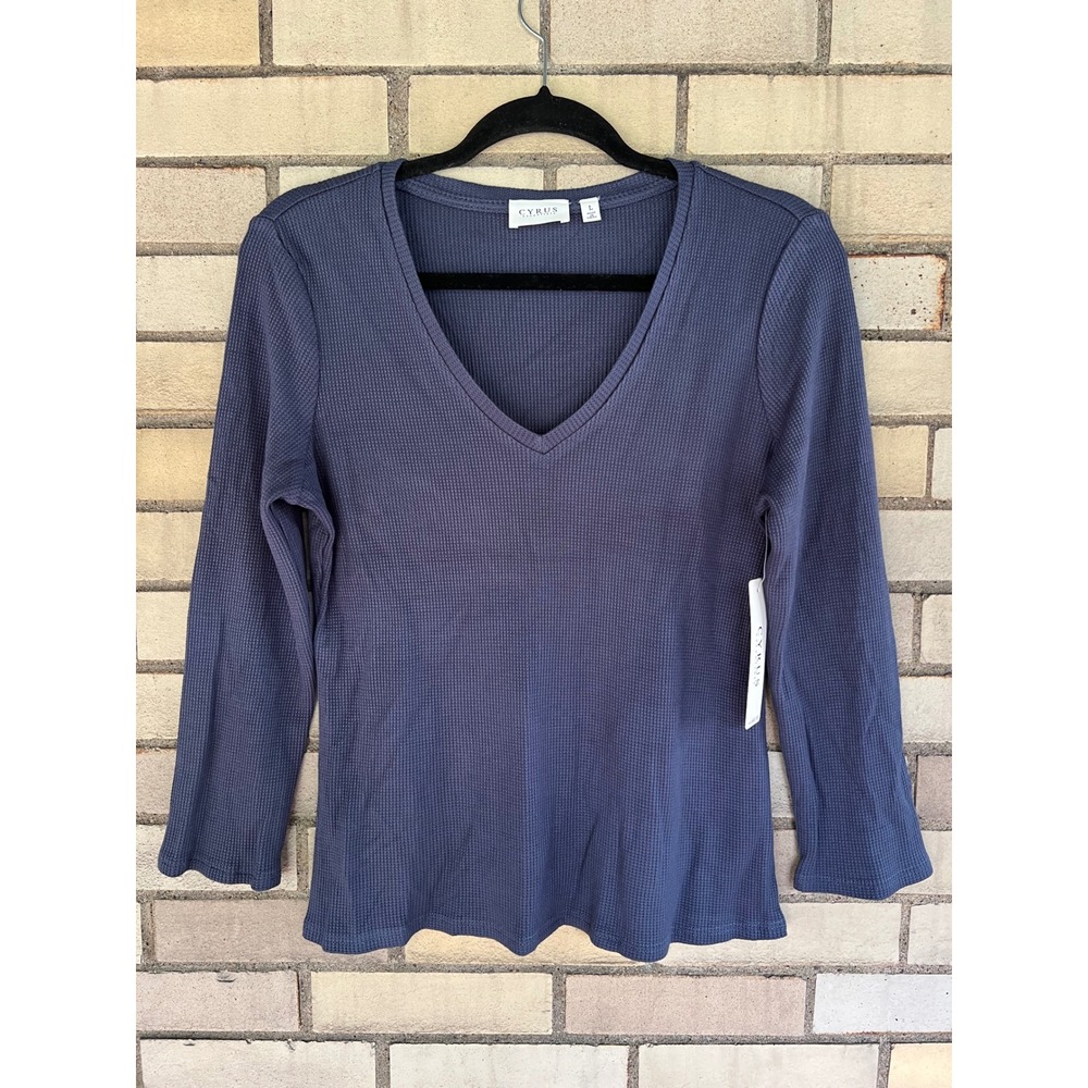 Cyrus Essentials Blue Waffle Knit V-Neck 3/4 Long Sleeve Top Size Large NWT